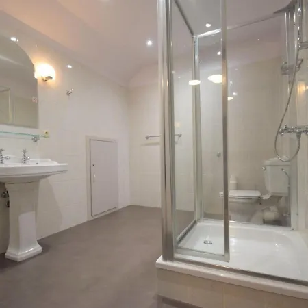 Villa Grand Wellness Spa